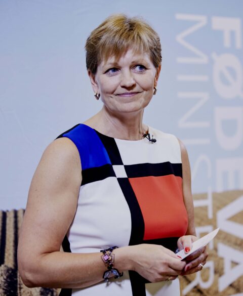 Miljø- og Fødevareminister Eva Kjer Hansen (V) overtager Fødevareministeriet efter Dan Jørgensen (S).